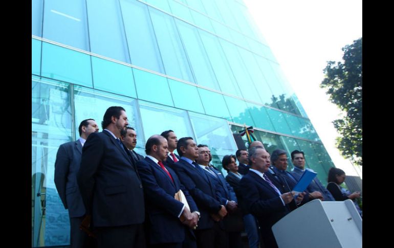 Presidentes de las cúpulas empresariales, universidades y representantes de la sociedad civil, se presentaron frente a la ASEJ. EL INFORMADOR / E. Barrera