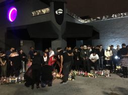 Con el homenaje 'Recordando a Nuestros Ángeles', en el bar Pulse, la comunidad rindió tributo a las víctimas de la matanza. AP / C. Hayes