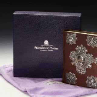 Subastan manuscrito ilustrado de J.K. Rowling