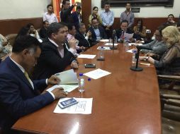 El pleno se fue a un receso para que sesione la Comisión de Vigilancia y emita un nuevo dictamen de acuerdo. TWITTER / @LegislativoJal