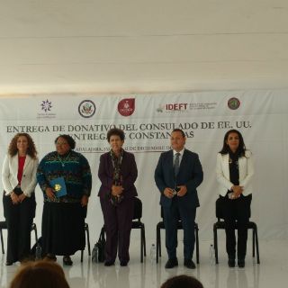 Consulado de EU apoya a Centro de Justicia para Mujeres de Jalisco