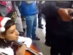 La Secretaría de Seguridad Pública capitalina informó que  la solicitud fue no obstaculizar la vía pública. YOUTUBE / liadiz1