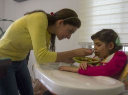 En 2015, la Cofepris autorizó la importación de medicina a base de cannabidol para una niña que padece una forma agresiva de epilepsia. AFP / ARCHIVO