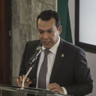 López Lara avala decisión de diputados sobre auditor
