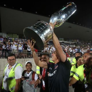 Colo Colo golea a Everton y conquista la Copa Chile