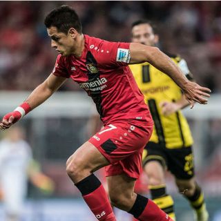 'Chicharito' avanza en pelea por ser nombrado ídolo de Bundesliga
