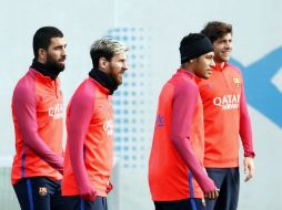 Lionel Messi y Neymar Da Silva se encuentran dentro de las posibles alineaciones del Barça. EFE / Alberto Estévez