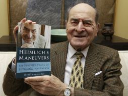 Cirujano torácico, Henry J. Heimlich desarrolló la técnica de emergencia más usada en caso de atragantamiento. AP / A. Behrman