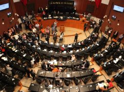 Un grupo de políticos y senadores planearán estrategias para enfrentar la incertidumbre de los mexicanos indocumentados. SUN / ARCHIVO