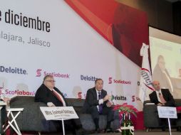 Carstens participa en el foro sobre Perspectivas Económicas 2017 organizado por el IMEF. TWITTER / @SHCP_mx