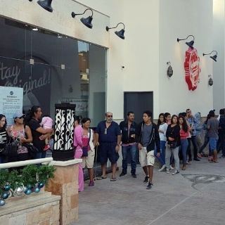 Johnny Rockets despega en Puerto Vallarta