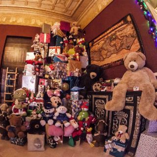 Mayoría de mexicanos gasta su aguinaldo en festejos y regalos