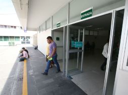 El elevador frente al que sucedió el robo es el mismo que utilizan cientos de personas diariamente. EL INFORMADOR / ARCHIVO