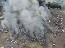 Es la primera vez que se registran pérdidas humanas en el tradicional mercado de pirotecnia de San Pablito. AP / APTN