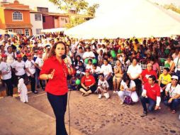 Irma Tirado externó que cada uno de los 40 miembros del Congreso del estado presentó su lista de asesores contratados. TWITTER / @IrmaTirado1