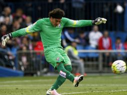 El equipo de Granada tiene entre sus filas al portero mexicano Guillermo Ochoa. MEXSPORT / ARCHIVO