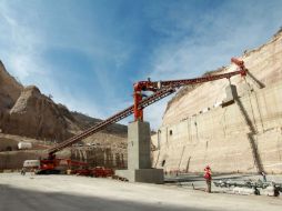La administración de la compañía continúa en poder de los actuales gestores. Imagen de obra en El Zapotillo. EL INFORMADOR / ARCHIVO