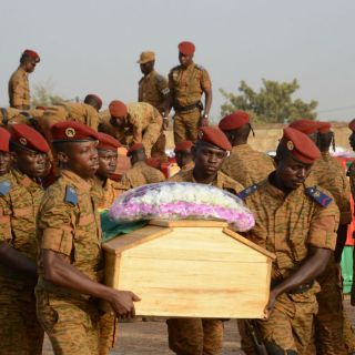 Muere un coronel maliense tras emboscada yihadista