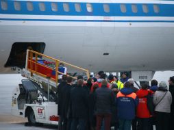 Los restos del diplomático fueron repatriados la víspera desde Ankara, y fueron recibidos por el ministro de Exteriores. EFE / T. Berkin