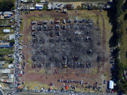 Hasta la tarde de este miércoles suman 32 muertos por la explosión en el mercado de San Pablito. AP / C. Palma