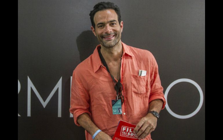 Su protegido es interpretado por Fernando Luján y, la hija de éste, por Kate. NTX / ARCHIVO