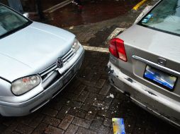 Elementos de vialidad se encargan del percance para investigar los hechos y deslindar responsabilidades. EL INFORMADOR / ARCHIVO