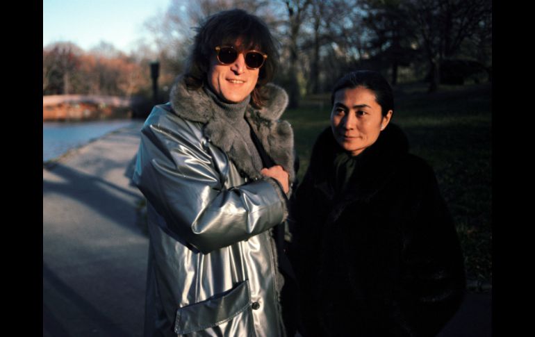 'Felices fiestas. Con amor, Yoko', escribió la artista para anunciar el lanzamiento. EFE / ARCHIVO