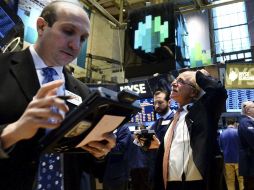 La sesión de hoy fue con bajo volumen de negociaciones, escasa energía entre los operadores por el cansancio acumulado de jornadas. EFE / ARCHIVO