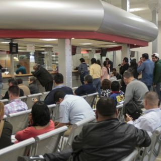 Fijan costo de refrendo vehicular para 2017