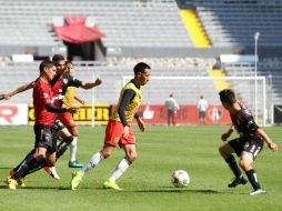 Los goles fueron obra de Mendoza, Valadez y Villalobos para la UdeG; por Atlas, anotaron Rivera y Márquez. EL INFORMADOR / P. P. Franco