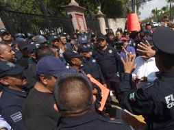 Protestan porque les piden la firma de un documento en blanco a cambio de su bono de fin de año. SUN / ARCHIVO