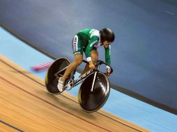 Jessica Salazar impuso en octubre pasado un nuevo récord mundial en la prueba de 500 metros contrarreloj: 32.268 segundos. ESPECIAL / CODE Jalisco