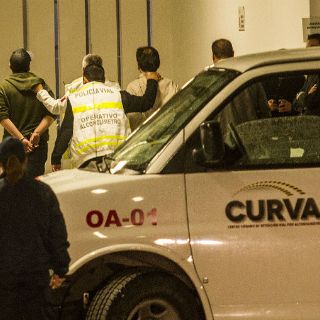 Once conductores pasan Nochebuena en el CURVA