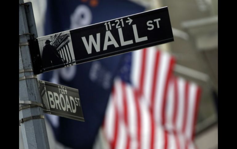 El festivo de Navidad se pasa para este lunes en Estados Unidos, por lo tanto no habrá operaciones en la bolsa. AP / ARCHIVO