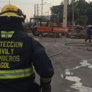 Evacuan a 165 personas por fuga de gas en zona Industrial