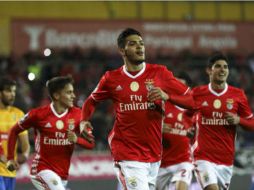 Raúl Jiménez concluye que a nivel individual seguirá manteniéndose motivado y con la intención de aportar al club. EFE / ARCHIVO