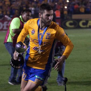Gignac ya sueña con 'el siguiente campeonato'