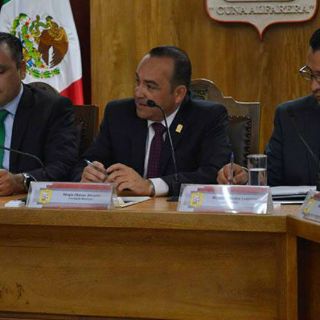 Cambian mandos en direcciones y jefaturas de Tonalá