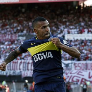 Roban casa de Carlos Tévez durante el matrimonio del jugador