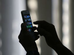 La pequeña usó la huella digital de su mamá mientras ésta dormía. NTX / ARCHIVO