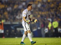 El arquero disputó la final del domingo, que las Águilas perdieron ante los Tigres. MEXSPORT / ARCHIVO
