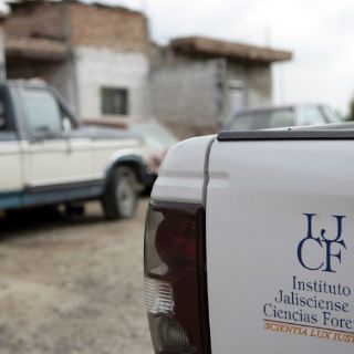 Encuentran cuerpo de hombre maniatado en Tlaquepaque