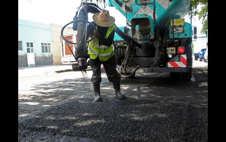 Resaltan que durante este año se implementó la tecnología velocity patching para bacheo. EL INFORMADOR / ARCHIVO