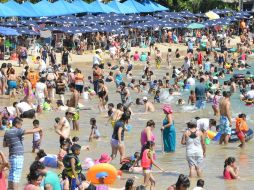 A tres días de finalizar el año, Acapulco, en sus zonas turísticas como Diamante, alcanzó una ocupación hotelera de 91.3 por ciento. NTX / ARCHIVO