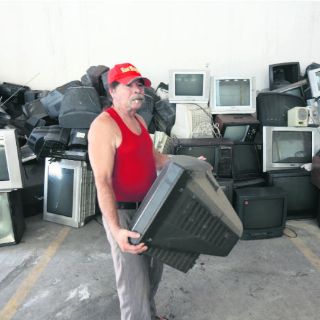 Semadet recolecta sólo 13 mil TV analógicas a un año del apagón