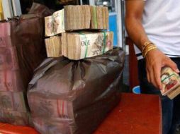 Venezuela enfrenta una severa crisis económica que se agudizó en plena época de festejos decembrinos. TWITTER / @NicolasMaduro