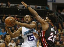 Kemba Walker encabezó a Charlotte con 22 unidades. AP / N. Redmond