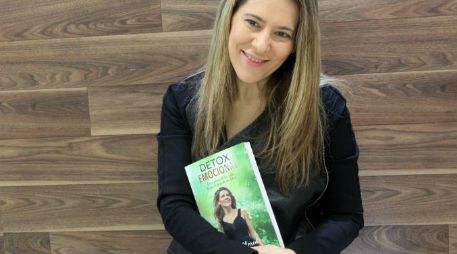 El libro a Silvia le hizo darse cuenta que tiene que sacar de su vida a gente que ya ha cumplido ciclos. EL INFORMADOR / M. Vargas