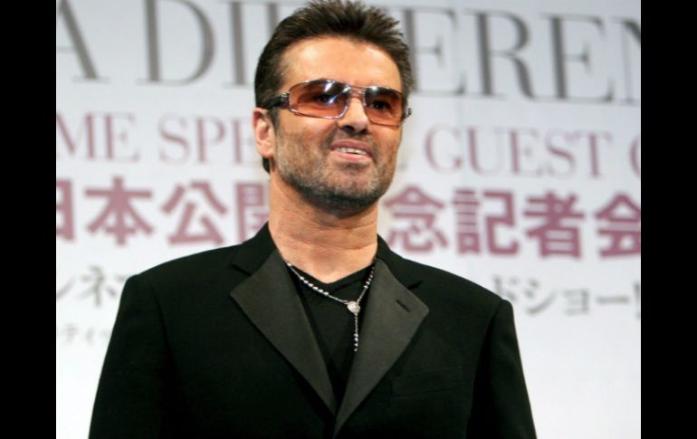 El músico vendió más de cien millones de álbumes en su carrera musical que duró casi cuarenta años. EFE / ARCHIVO