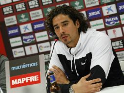 ''Es un partido muy bonito para arrancar el año'', dice el guardameta mexicano. TWITTER / @GranadaCdeF